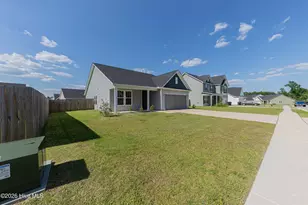 103 Flora Fld Dr, Jacksonville, NC 28546 - Photo 3