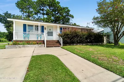 509 Broad Street, Oriental, NC 28571 - Photo 1