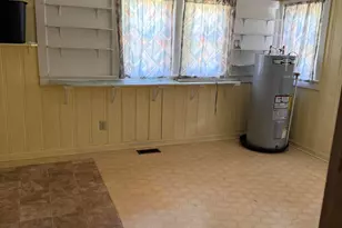 890 Hibbs Rd, Newport, NC 28570 - Photo 17