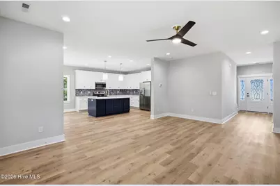 2737 Bellamy Drive SW, Supply, NC 28462 - Photo 5