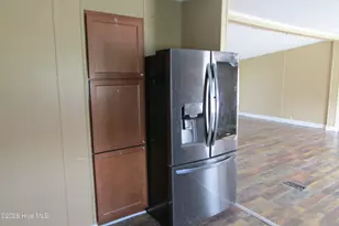 1452 Big Piney Grove Rd, Clinton, NC 28328 - Photo 5