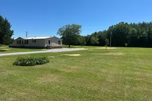 3062 Ashleys Grove Rd, Conway, NC 27820 - Photo 3