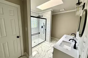 2906 Hunters Run, Greenville, NC 27858 - Photo 13