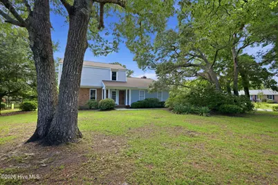 104 Gull Harbor Drive, Newport, NC 28570 - Photo 3