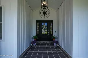 210 Brittany Ln, Stella, NC 28582 - Photo 9