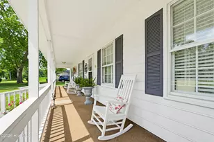 128 Seals St, Tabor City, NC 28463 - Photo 5
