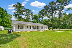 128 Seals St, Tabor City, NC 28463 - Photo 51