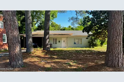 706 E Lenoir Avenue, Kinston, NC 28501 - Photo 1