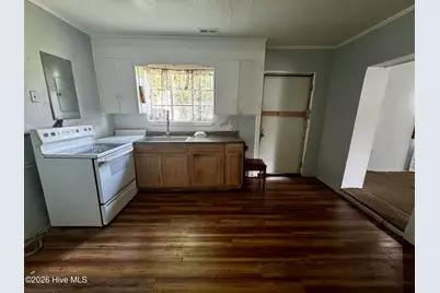 706 E Lenoir Avenue, Kinston, NC 28501 - Photo 7
