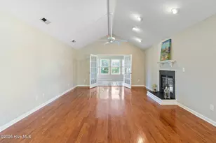 111 Widgeon Cir, Hampstead, NC 28443 - Photo 13