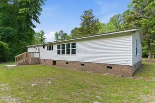481 Harrell Rd, Burgaw, NC 28425 - Photo 17