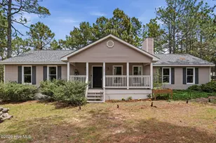 102 Pinesage Dr, West End, NC 27376 - Photo 1