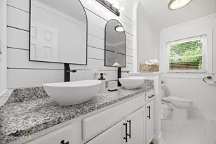 1305 Washington St, Washington, NC 27889 - Photo 17
