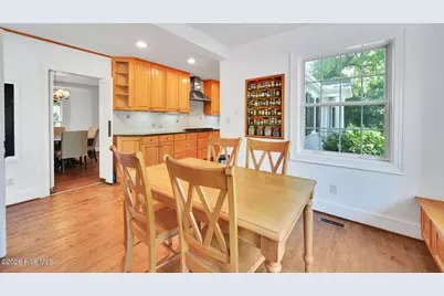141 E Longmeadow Road, Greenville, NC 27858 - Photo 37