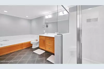 141 E Longmeadow Road, Greenville, NC 27858 - Photo 23