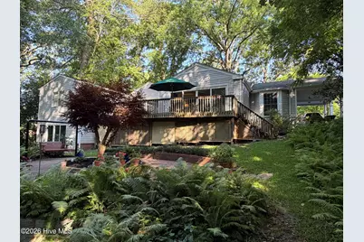 141 E Longmeadow Road, Greenville, NC 27858 - Photo 7