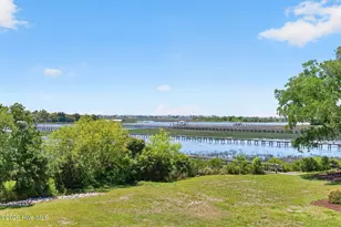 512 Twisted Oak Ln, Sunset Beach, NC 28468 - Photo 17