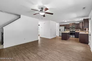 141 Laredo Dr, Jacksonville, NC 28540 - Photo 15