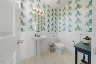 1204 Canal Dr, Carolina Beach, NC 28428 - Photo 15