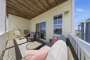 1204 Canal Dr, Carolina Beach, NC 28428 - Photo 23