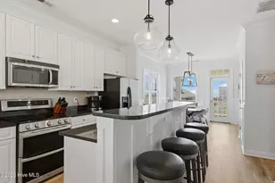 1204 Canal Dr, Carolina Beach, NC 28428 - Photo 11