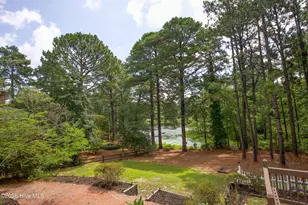 27 Par Dr, Whispering Pines, NC 28327 - Photo 41