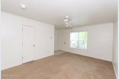 211 Bridgewood Drive, Jacksonville, NC 28546 - Photo 7