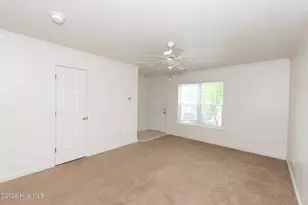 211 Bridgewood Dr, Jacksonville, NC 28546 - Photo 7