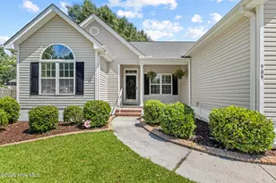 909 Woodridge Ct SE, Leland, NC 28451 - Photo 5