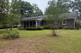 209 Oak Dr, Washington, NC 27889 - Photo 9