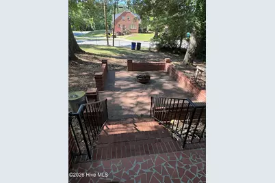 802 Forest Hill Circle, Greenville, NC 27858 - Photo 3