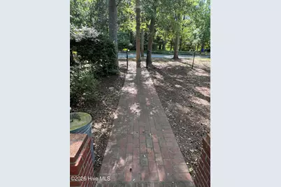 802 Forest Hill Circle, Greenville, NC 27858 - Photo 9
