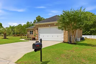 463 N Wild Rice Dr SW, Supply, NC 28462 - Photo 3