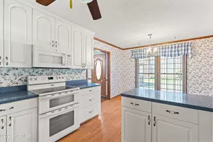 1110 Westmoreland Dr, Jacksonville, NC 28546 - Photo 15
