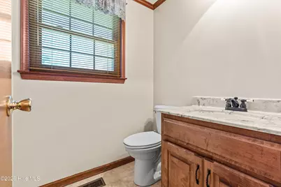 1110 Westmoreland Drive, Jacksonville, NC 28546 - Photo 33
