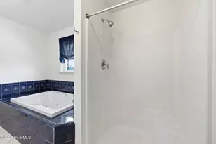913 Hearthside Ct, New Bern, NC 28560 - Photo 23