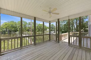 913 Hearthside Ct, New Bern, NC 28560 - Photo 33