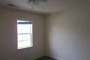 106 Pinegrove Ct, Jacksonville, NC 28546 - Photo 5