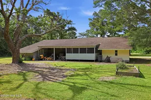 284 Laurel Rd, Beaufort, NC 28516 - Photo 35