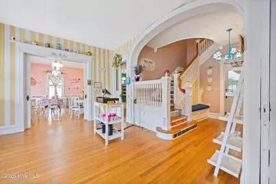 104 W Main Street, Elizabeth City, NC 27909 - Photo 13