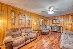 383 Sunrise St, Murphy, NC 28906 - Photo 15