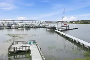 513 Turner St, Beaufort, NC 28516 - Photo 33