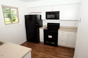 142 Quarterdeck Townhouses, New Bern, NC 28562 - Photo 9