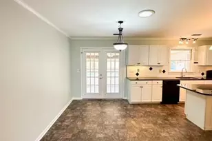 501 Oak Ln, Newport, NC 28570 - Photo 7