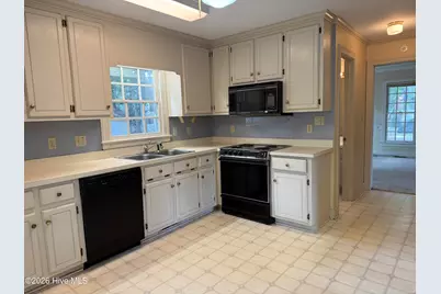 4524 Bobwhite Trail N, Wilson, NC 27896 - Photo 11