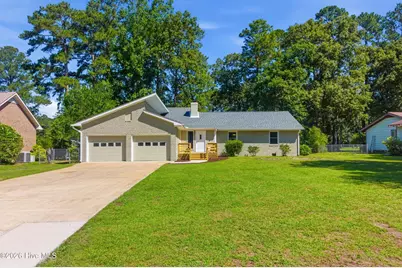 409 Plantation Drive, New Bern, NC 28562 - Photo 1