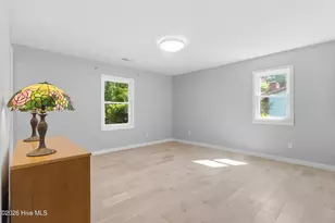 409 Plantation Dr, New Bern, NC 28562 - Photo 17