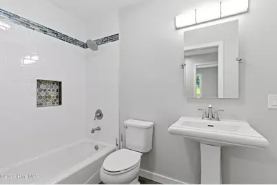 409 Plantation Drive, New Bern, NC 28562 - Photo 15