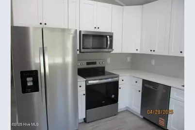 113 Long Pond Loop, Swansboro, NC 28584 - Photo 7