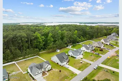 112 Meadowbrook Court, Cedar Point, NC 28584 - Photo 5